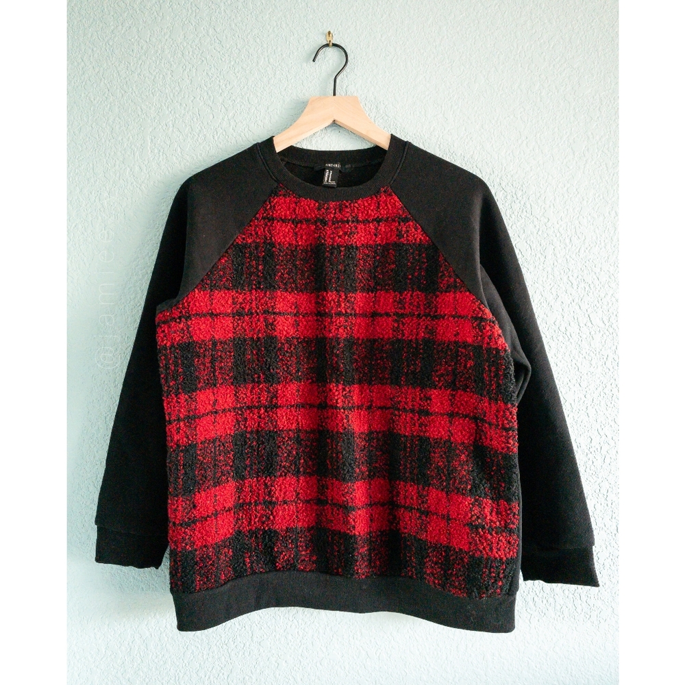 F21 | Boucle Plaid Front Raglan Sweatshirt